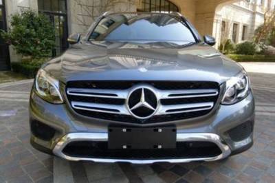 厦门湖里区二手GLC级 46.8万深灰色2016款GLC300动感型淘车指南