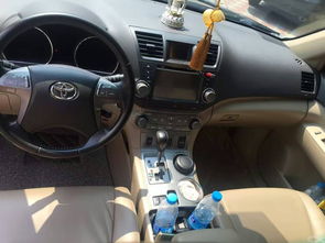 厦门精品一手车 急售2012款丰田汉兰达3.5L自动四驱7座豪华导航版